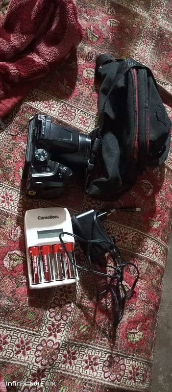 Nikon B500 model 10 by 10 hai bilkul ok hai Whatsapp 03407773384 2