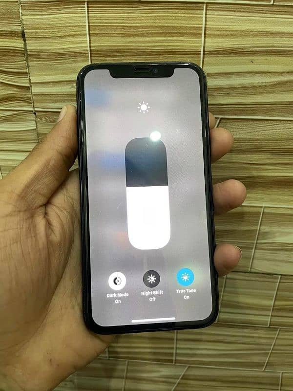 iPhone 11 Pro, 64Gb, 76 Battery Health, True Tone Ok, Face id Working 5