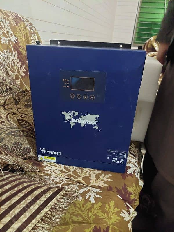 2.5 KW solar inverter 1