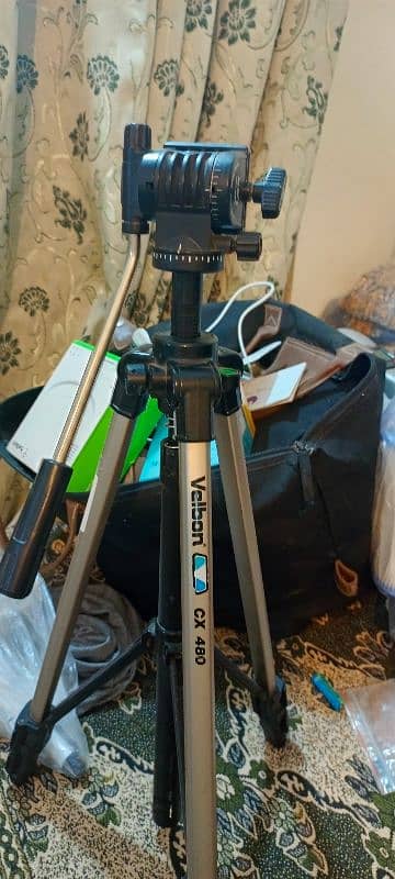 Velbon CX480 Digital/video Tripod 0