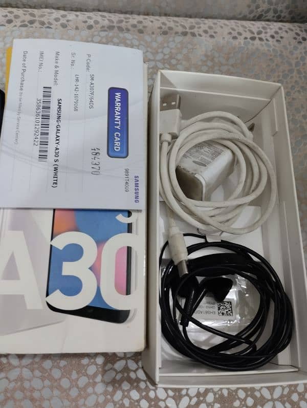 Samsung a30s white colour 4gb 64gb pta approved 0/3/1/3/4/1/1/6/9/8/4 13