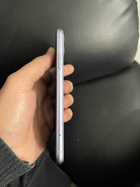 IPHONE 11 128 gb PTA APROVED 2