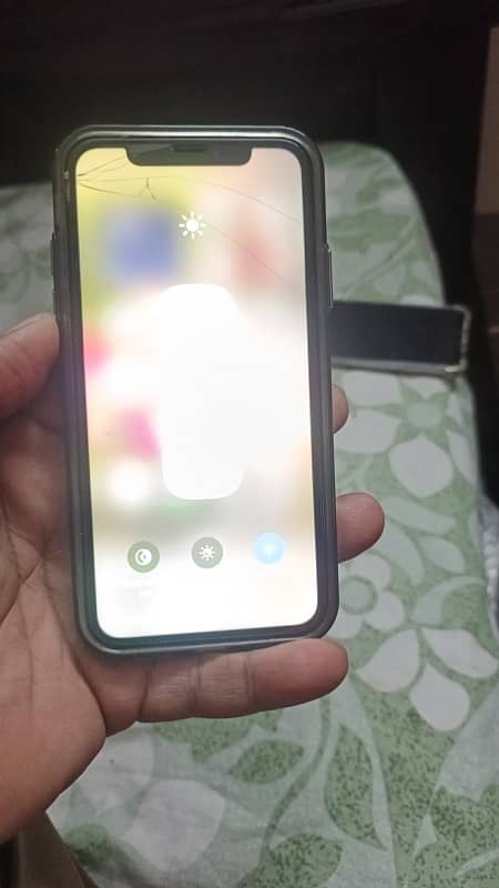 iphone XR PTA Aproved dual sim 128gb 8