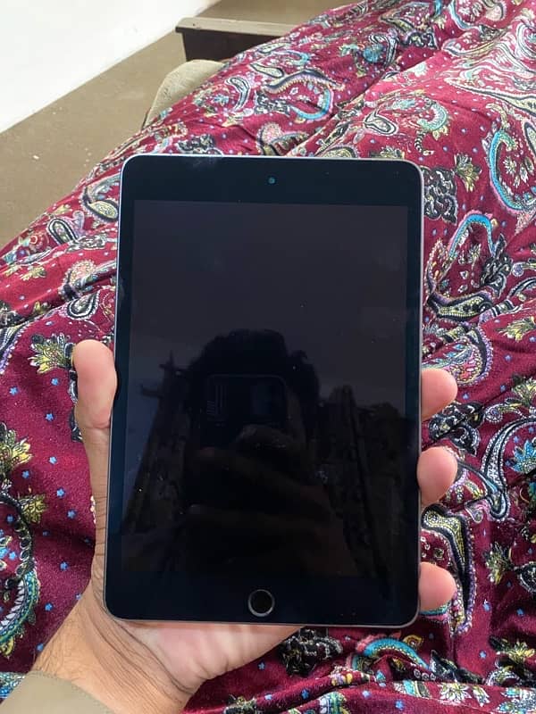 iPad Mini 5 64GB Just Few Days Use 5