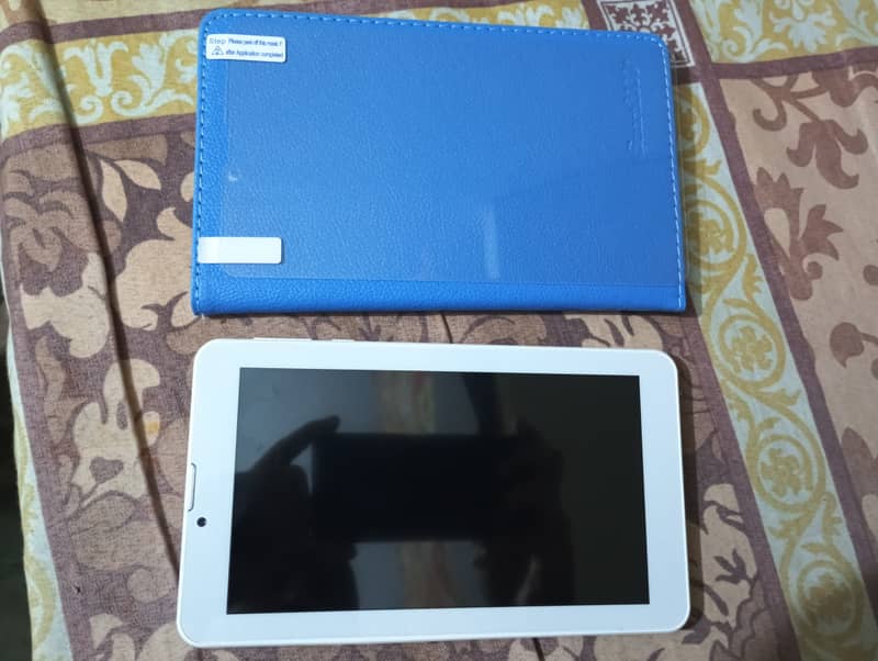 7'' Tablet Brand new 32 GB Memory Wifi 2