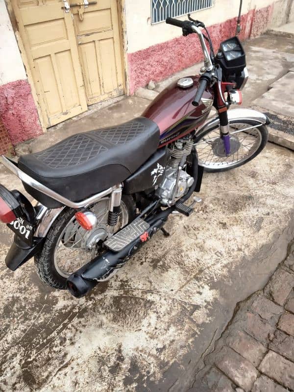 honda 125 lush condition for sale just lena wala rbta kran 13