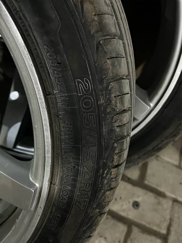 cv 3 rims 4 nut  with tyres 1