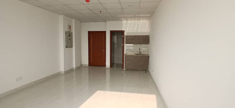 Brand New 408 Square Feet Office Available For Rent Main Boulevard Gulberg 3 2