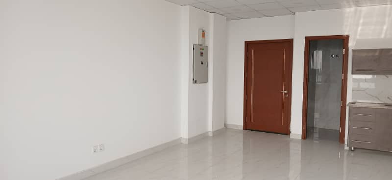 Brand New 408 Square Feet Office Available For Rent Main Boulevard Gulberg 3 4