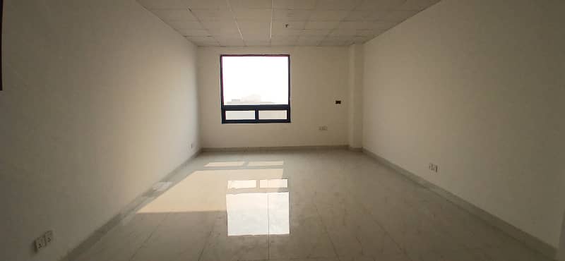 Brand New 408 Square Feet Office Available For Rent Main Boulevard Gulberg 3 12