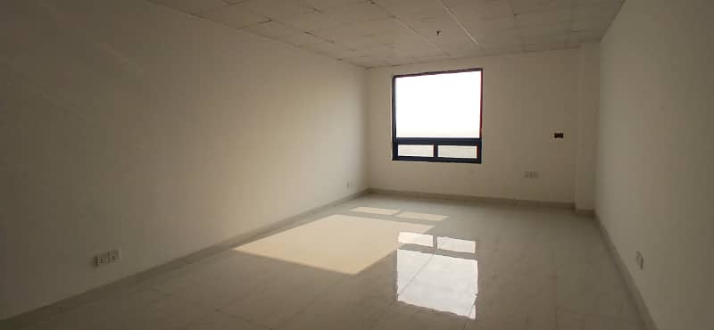 Brand New 408 Square Feet Office Available For Rent Main Boulevard Gulberg 3 16