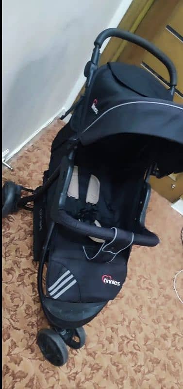 Tinnies Pram / stroller 4