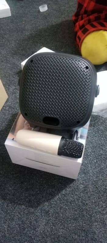 speakers with Bluetooth mic 3