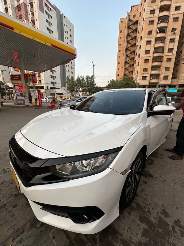 Honda Civic Oriel 2018 0