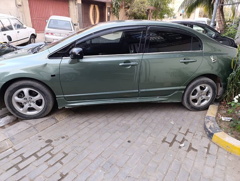 Honda Civic 2007 3