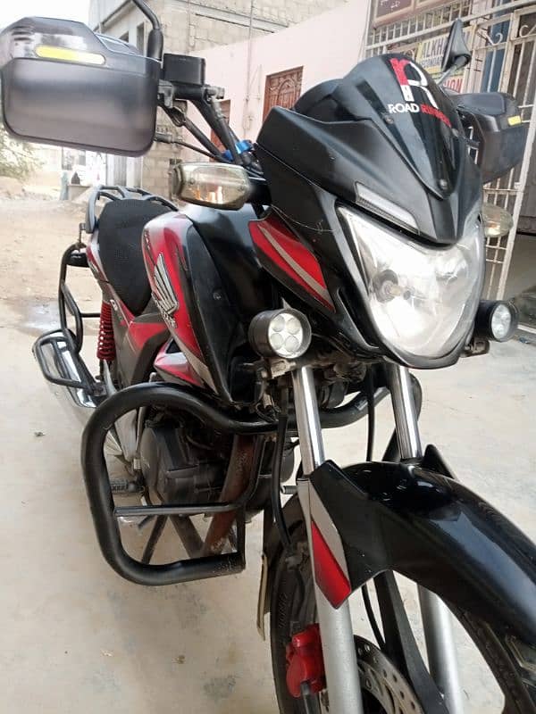 Honda cb 150.2019 model 9