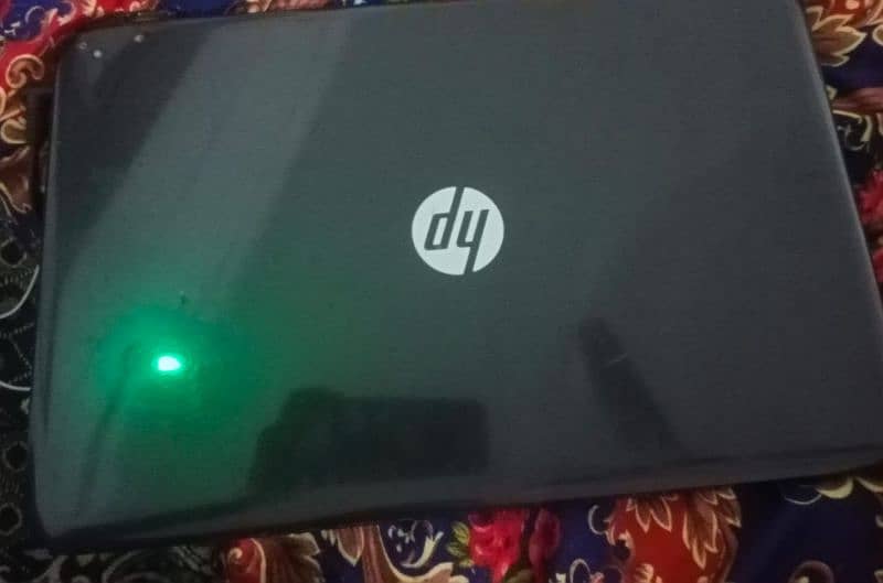 HP LAPTOP (LCD black hogai hai) 0