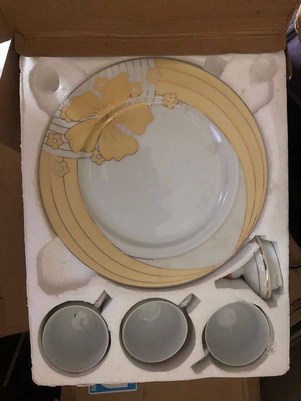 22 piece new tea set 2