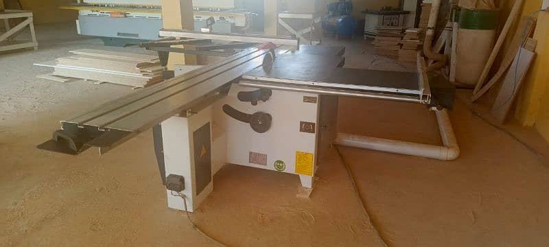 Panel saw (sliding cutter) like new 2