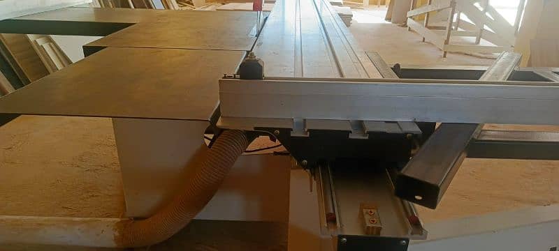 Panel saw (sliding cutter) like new 3