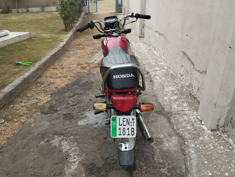 Honda CD-70 Urgent Sale 10