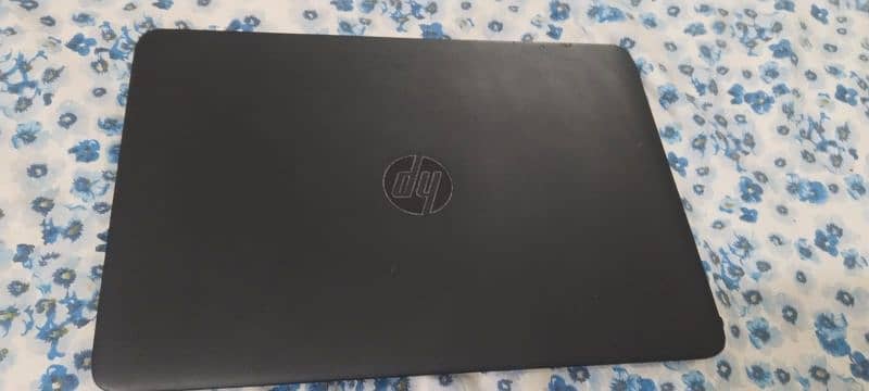 HP laptop core i5 very good condition 1