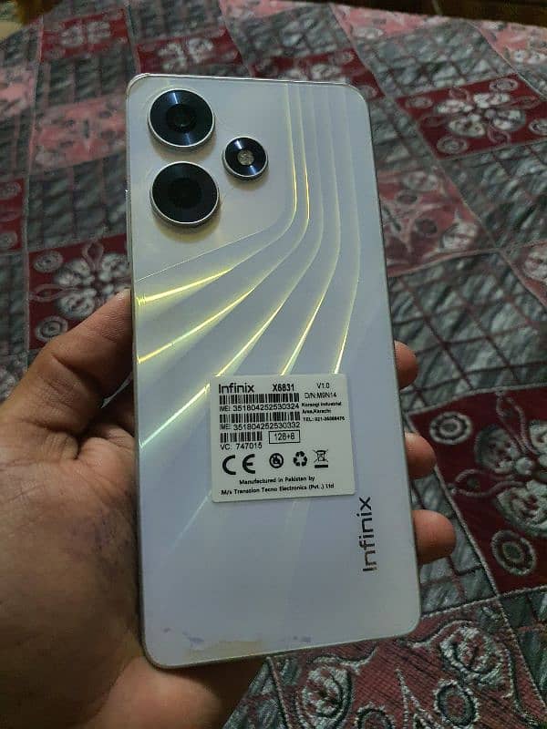 INFINIX HOT 30 0