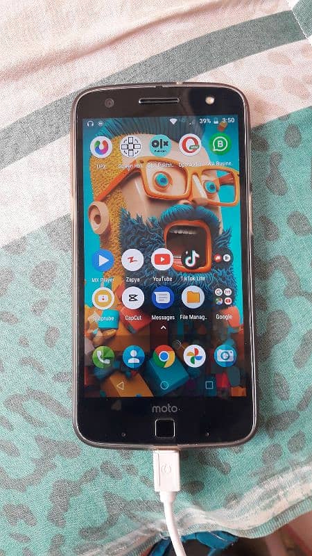 Moto z forc 4/32 pta aprovad seeld set 7