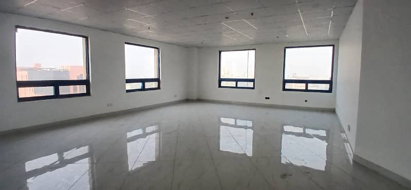 Brand New 813 Square Feet Corporate Offices Available On Rent At Affordable Price In Gulberg 1