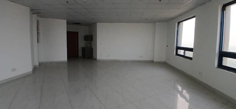 Brand New 813 Square Feet Corporate Offices Available On Rent At Affordable Price In Gulberg 4