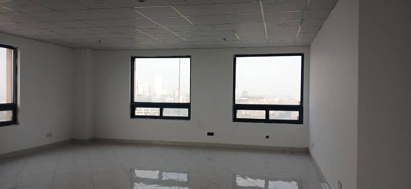 Brand New 813 Square Feet Corporate Offices Available On Rent At Affordable Price In Gulberg 13