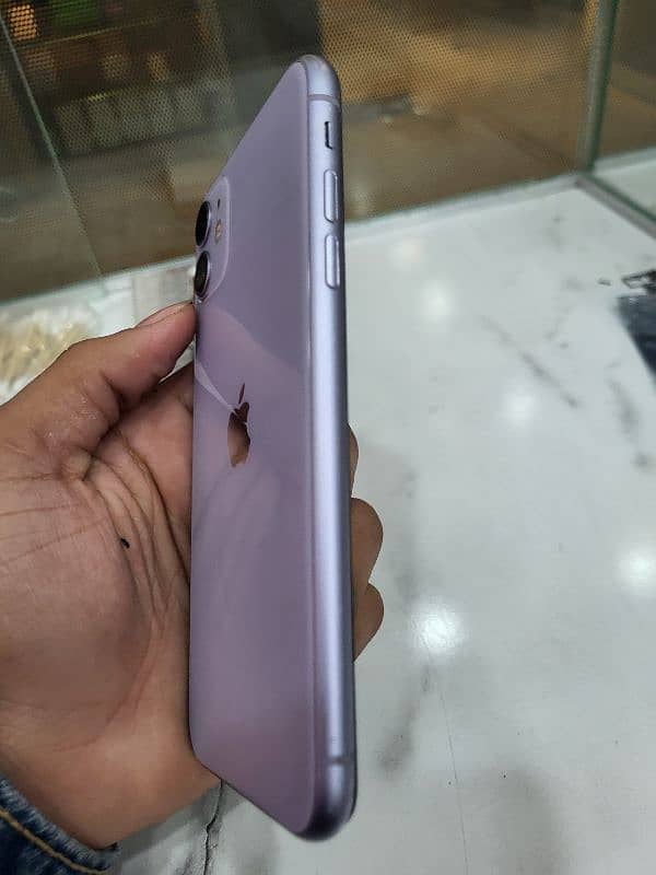 iphone 11 64 gb factory unlocked 2