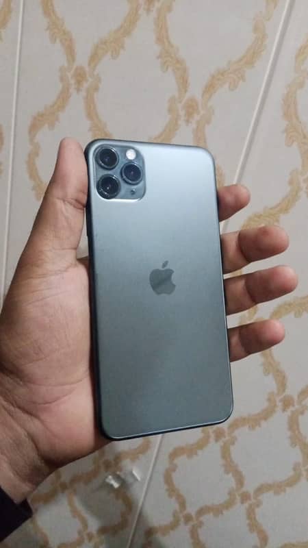 Iphone 11 pro maz 0