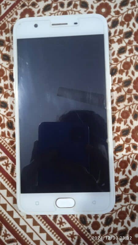 oppo A57 , condition 10 /10 1