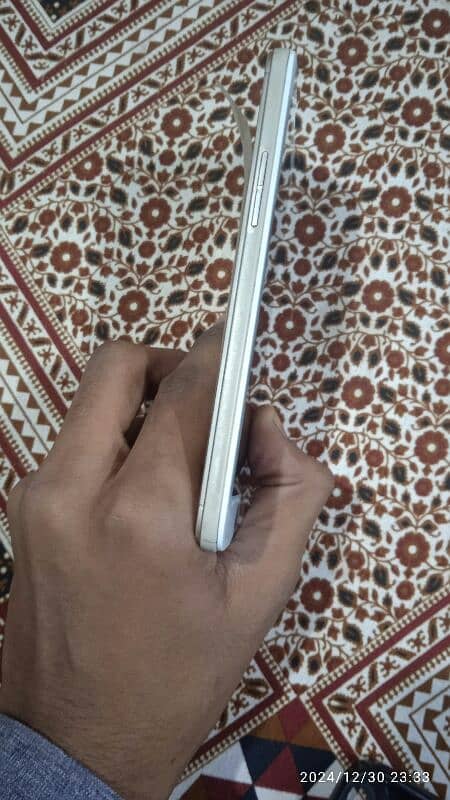 oppo A57 , condition 10 /10 5