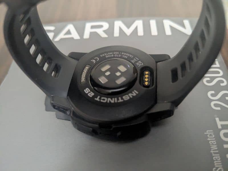 Garmin Instinct 2S Solar 3