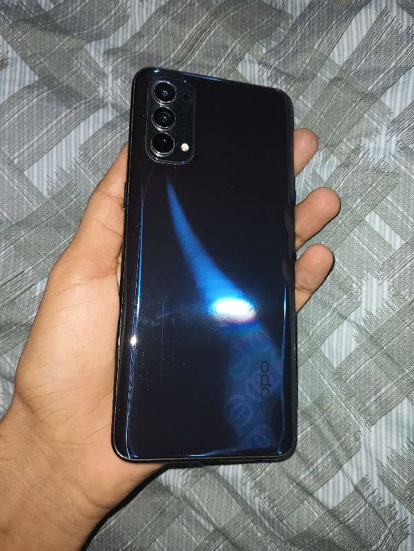 Oppo Reno4   8+5/128  (9/10) everything genuine with box. 0