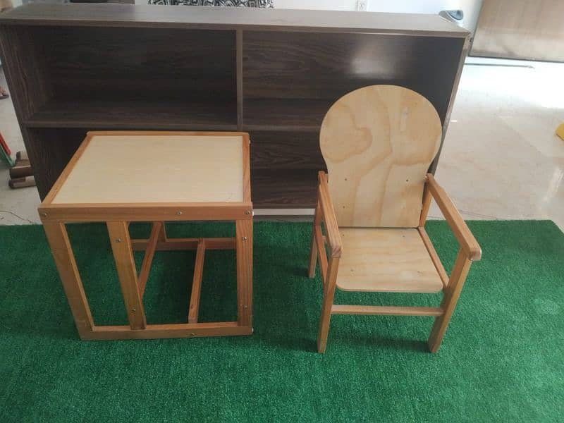 Kids Table and Chair set 1