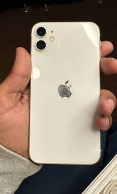 Iphone 11 64 GBfactory unlock Non-PTA