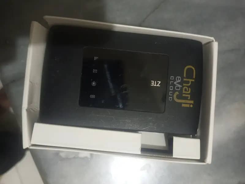 PTCL EVO CHARJI DEVICE 8