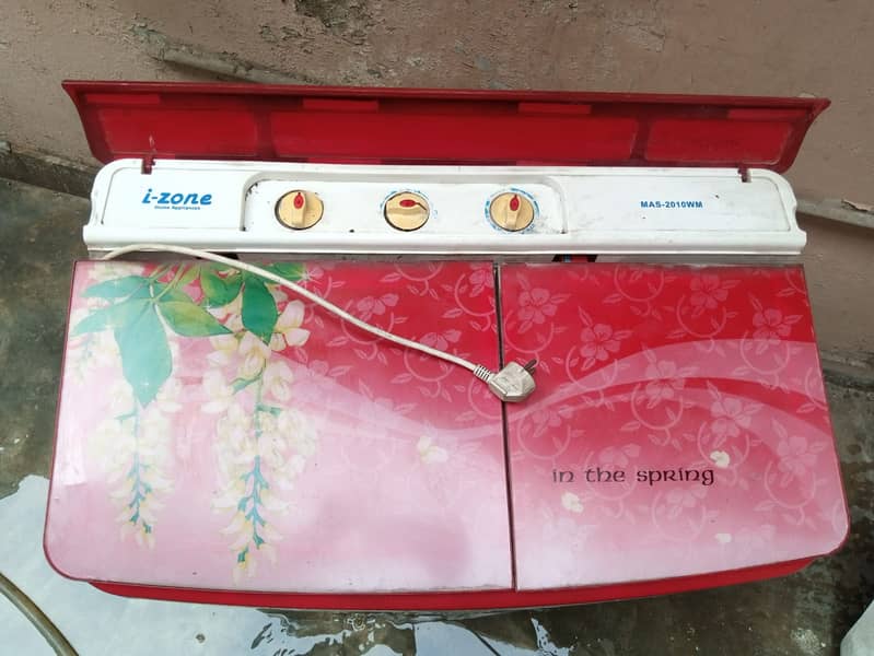 I-zone Used Washing Machine with spinner for sale. 0