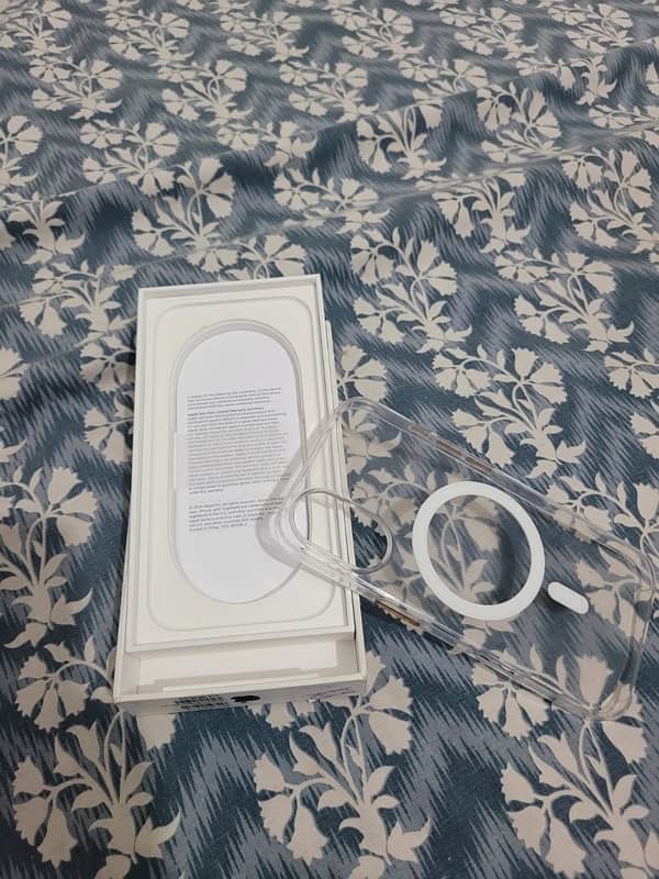 Brand New Iphone 16 FU (USA Verizon Sim Working) 7