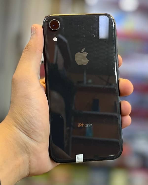 IPHONE XR 128GB!PTA APPROVED!BATTERY HEALTH 82% 0