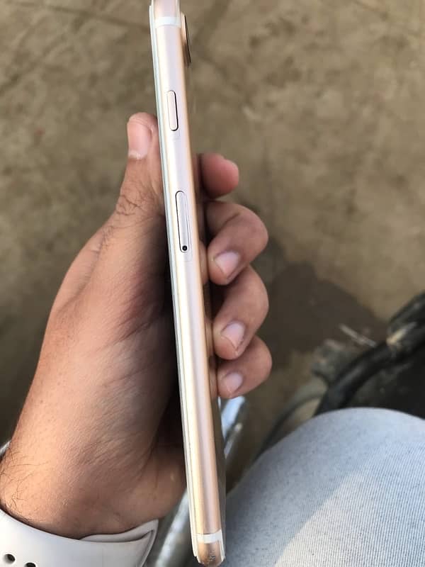 Iphone 7 plus Gold PTA Apporve 4