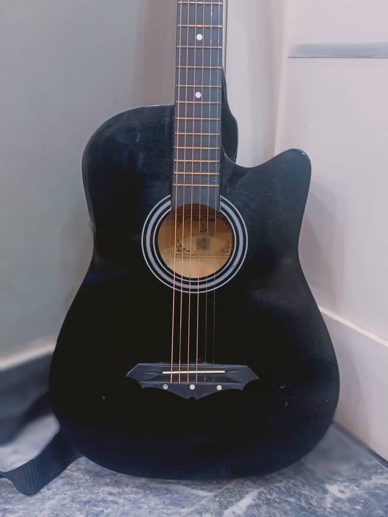 Used Guitar | Pre-owned Guitar | Affordable price 1