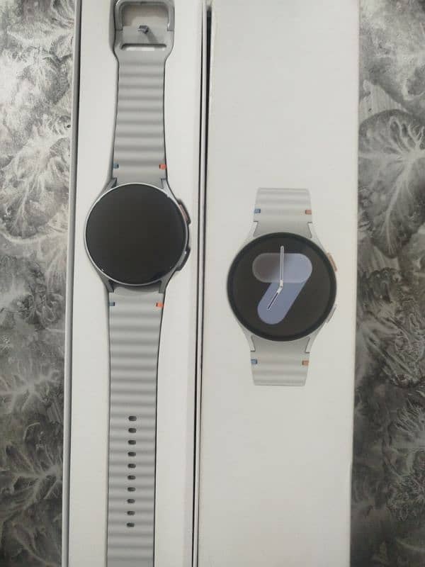 SAMSUNG Galaxy watch 7(44mm) 0