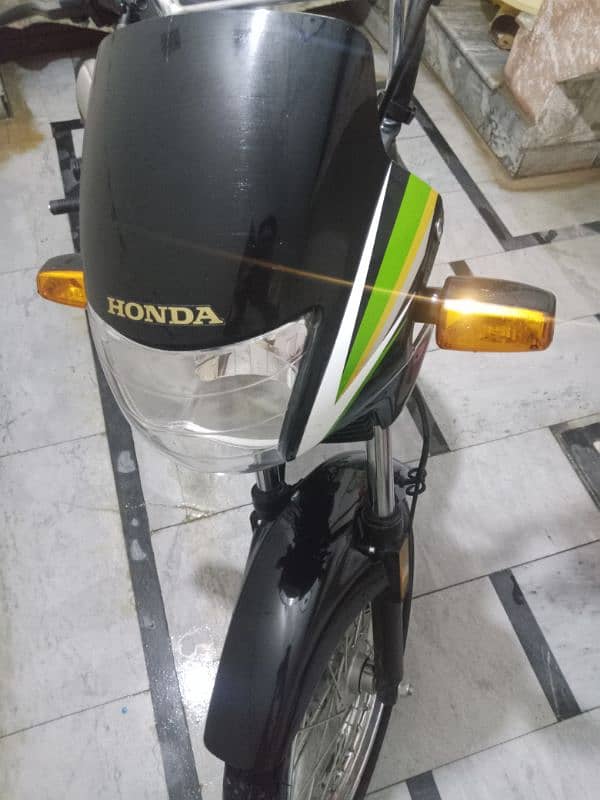 Honda deluxe mobile number 032157 27956 4