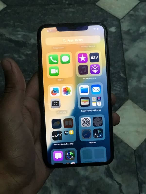 iPhone 11pro max factory unlock 11