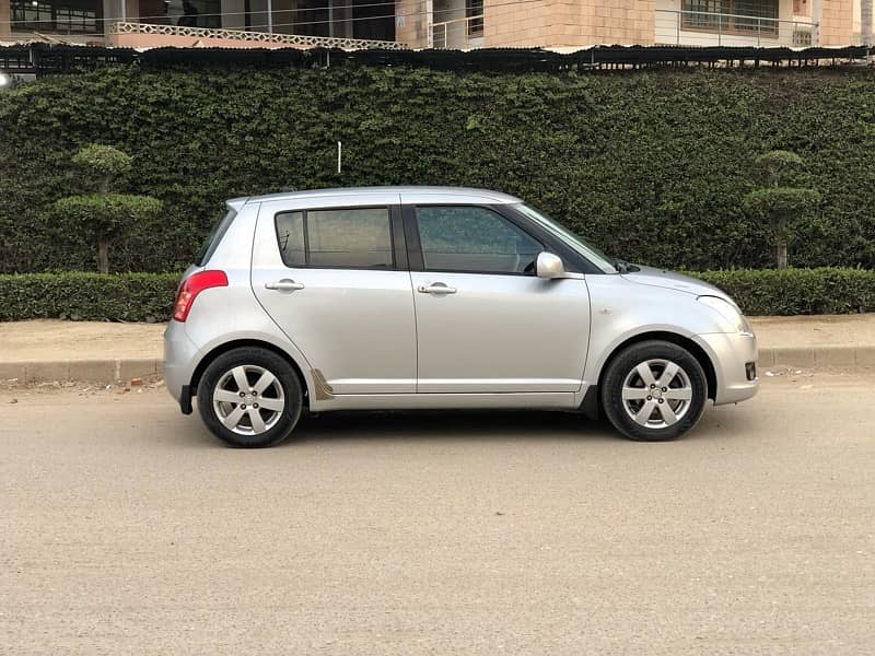 Suzuki Swift 2019 model bumper to bumper original 1st owner 4