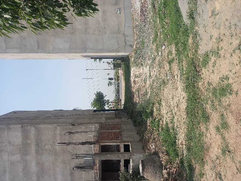 4MARLA COMMERCIAL PLOT ON MB PHASE 6 DHA LAHORE 0